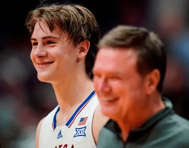 首轮落败的Little Green Room球员菲力和弗菲最终以第32顺位和第35顺位被选中