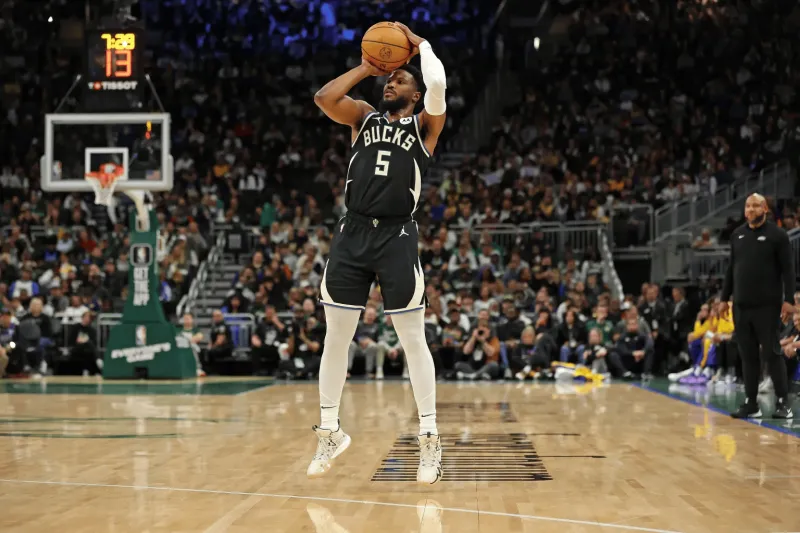 美治：鹈鹕和活塞都对比斯利感兴趣 鹈鹕也在寻求交易一名中锋