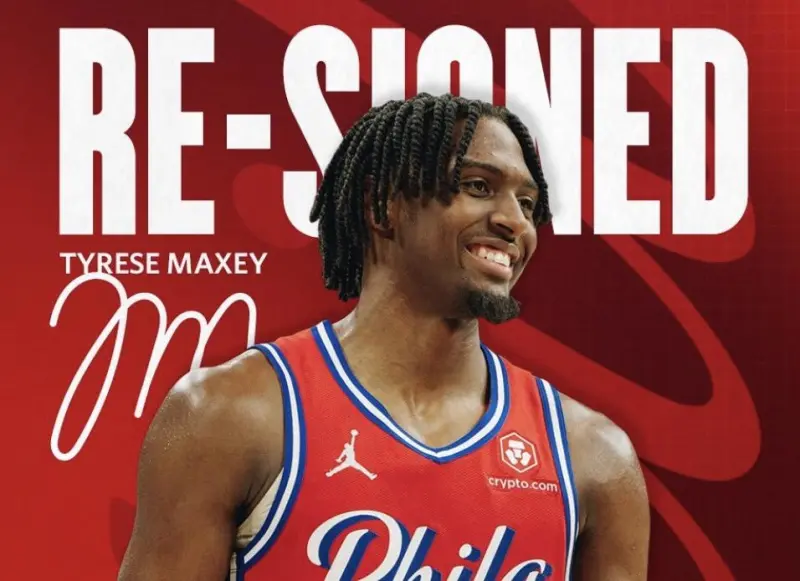 马克西转发续约官宣：我回来了