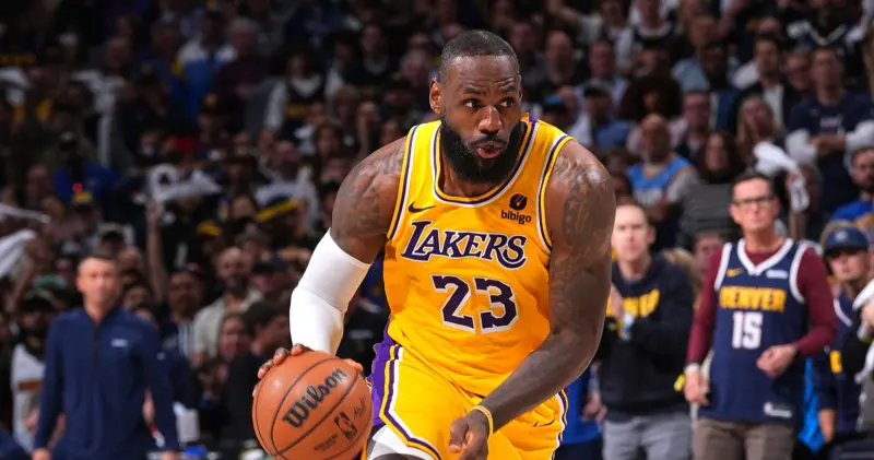 雷迪克：非常高兴和自豪能够执教詹姆斯 我的工作就是帮助他