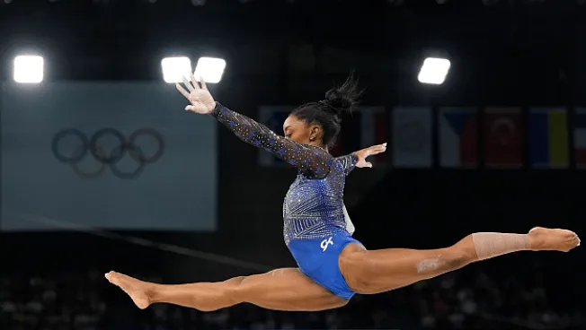 杜兰特发推称赞全能体操王拜尔斯：我真的相信她能完成空中接力