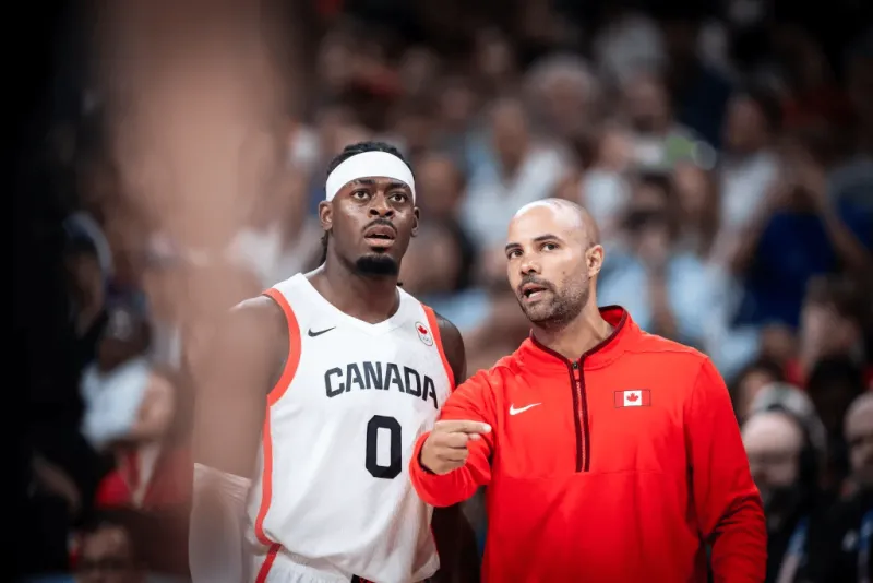 看不见！多尔特半场出战11分钟 0投篮 没有得分