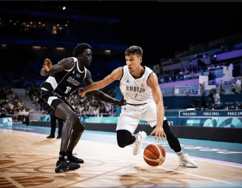 14 分中的10 分！博格丹出战31分钟 得到30分4篮板8助攻