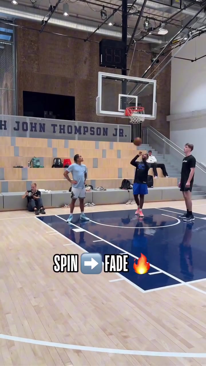 新赛季秘密武器？官方晒班凯罗训练视频：苦练转身后撤步跳投