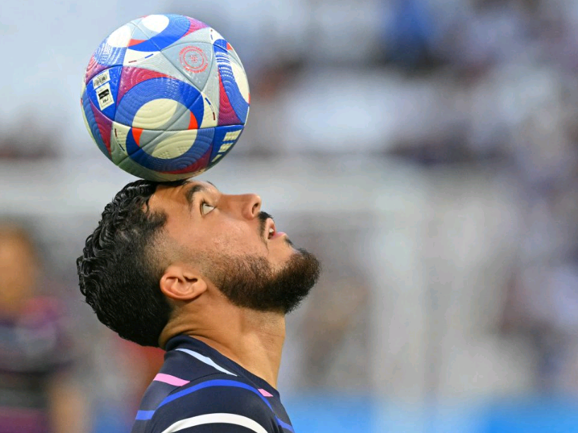 队报:切尔基连续拒绝大巴黎、富勒姆 若无合适下家将同里昂续约