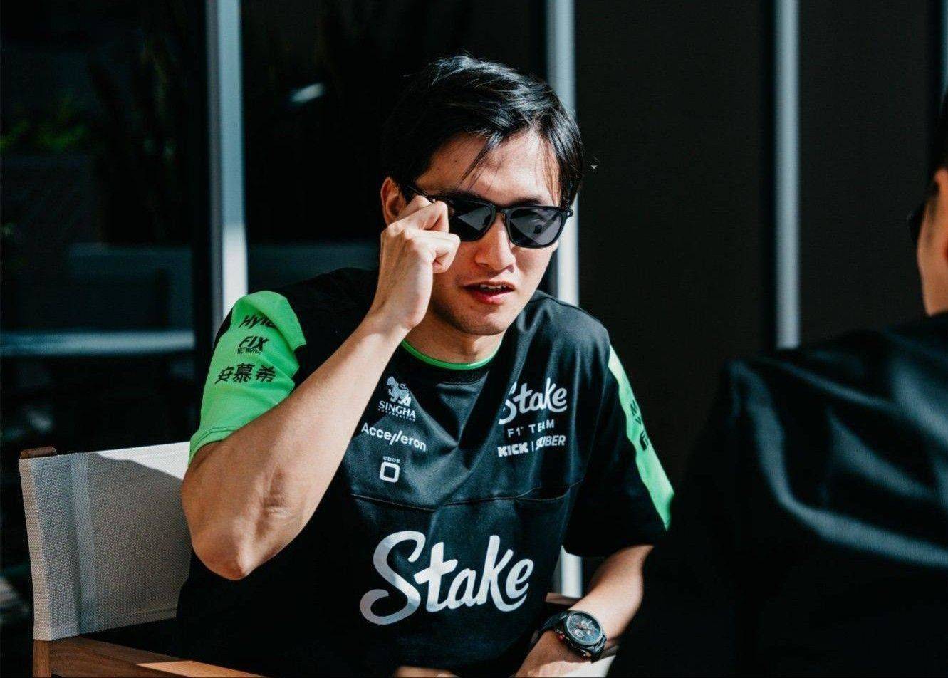 🎤周冠宇:本赛季尤为艰难 索伯履历肯定会对我职业生涯造成伤害